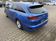 KIA Ceed 5