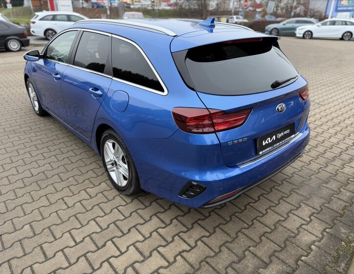 KIA Ceed 5