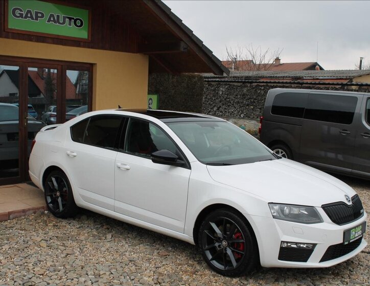Škoda Octavia Liftback 2,0 l 135 kw
