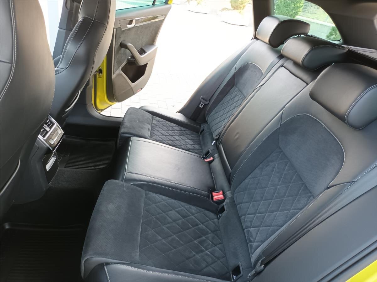 Škoda Superb Kombi 2,0 l 140 kw