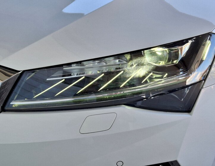 Škoda Superb Sedan / Limuzína 2,0 l 110 kw