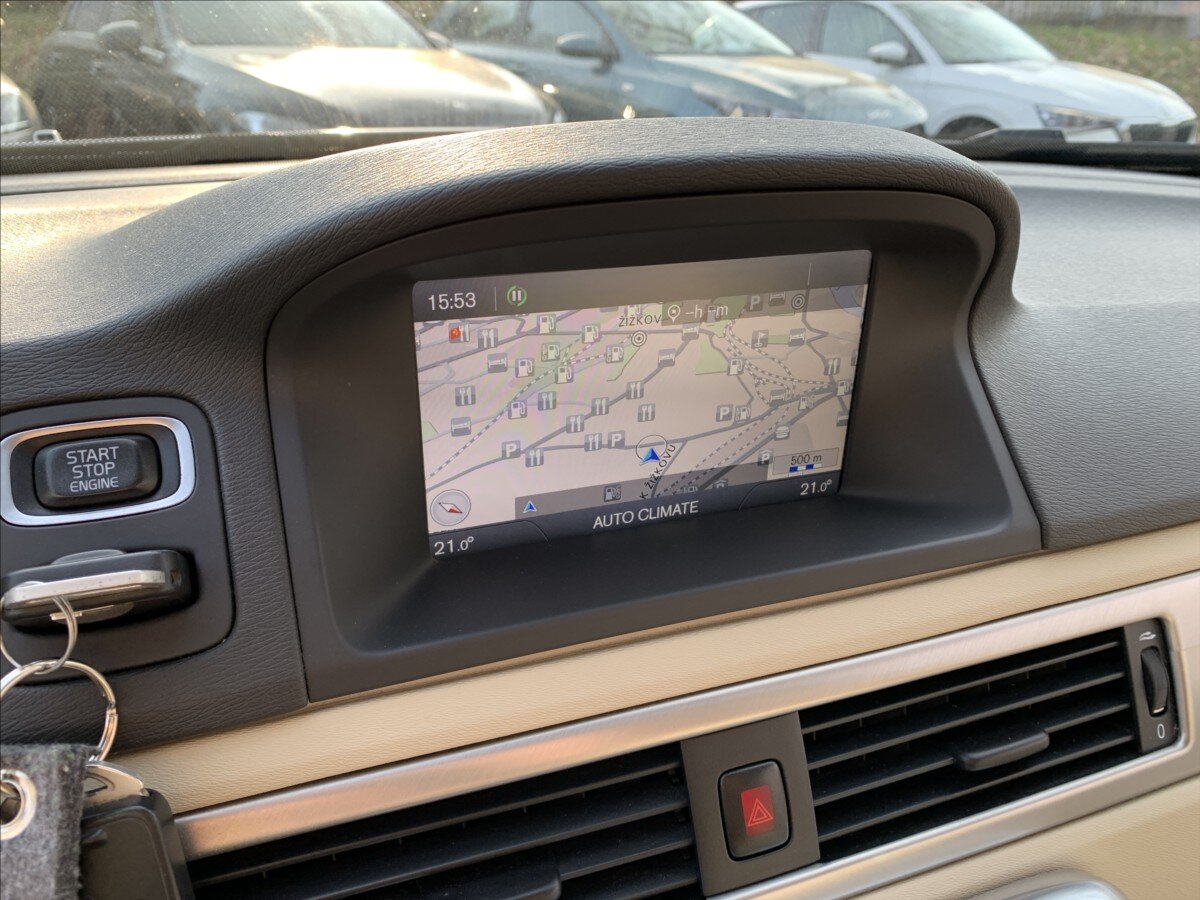 Volvo V70 Kombi 2,4 l 158 kw