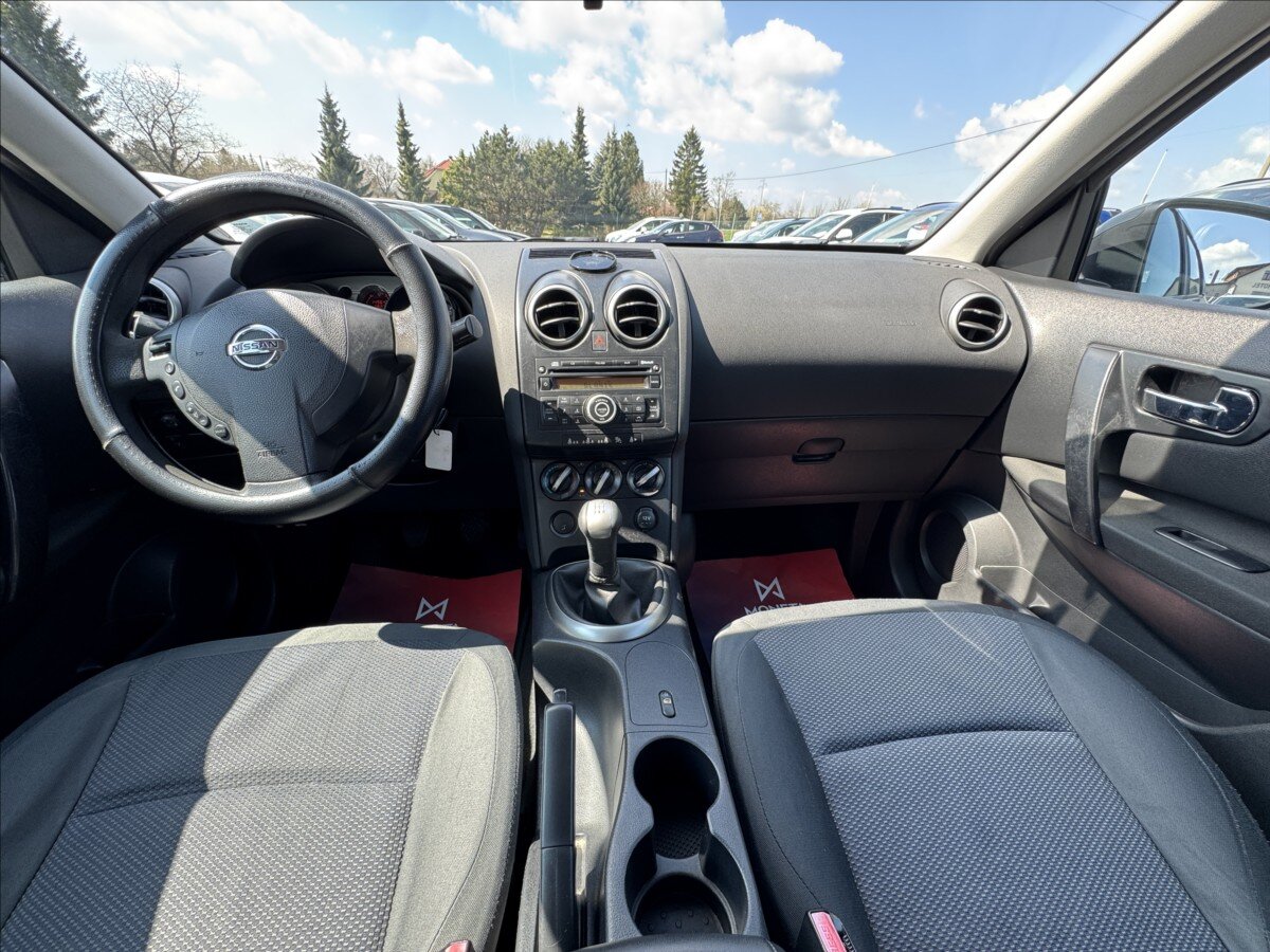 Nissan Qashqai SUV / Terénní 1,6 l 84 kw