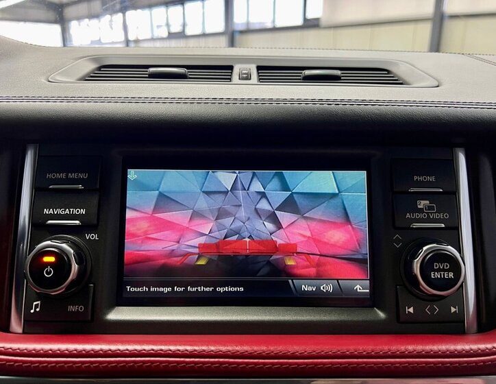 Land Rover Range Rover SUV / Terénní 4,4 l 230 kw