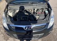 Hyundai i20 24