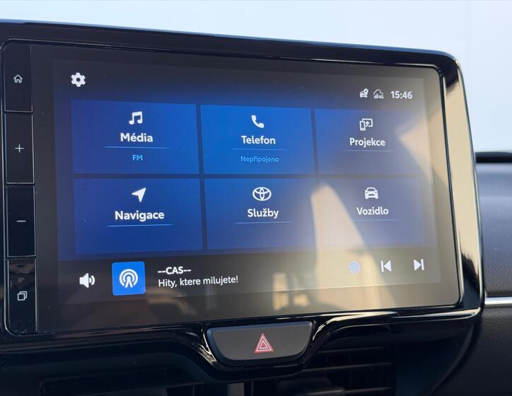 Toyota Yaris Cross 16