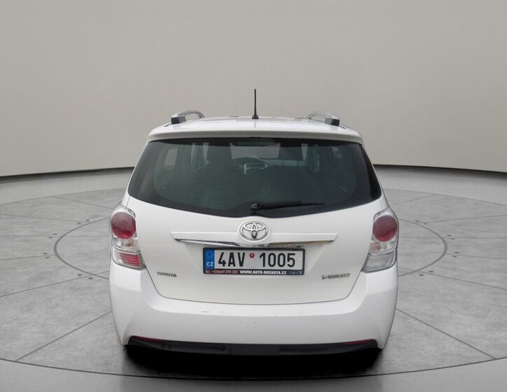 Toyota Verso MPV 1,6 l 82 kw