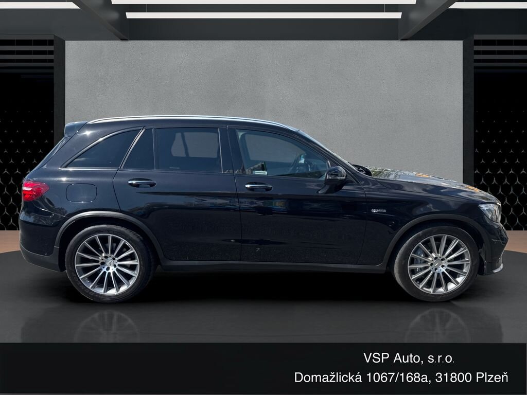 Mercedes-Benz GLC SUV / Terénní 0,0 270 kw