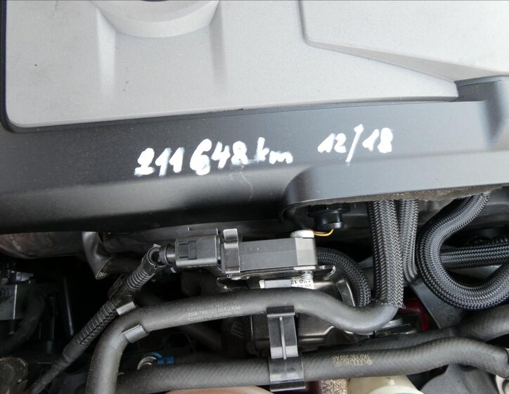 Volkswagen Golf Kombi 1,6 l 77 kw