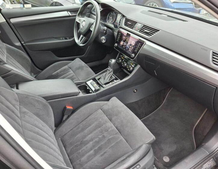 Škoda Superb 23