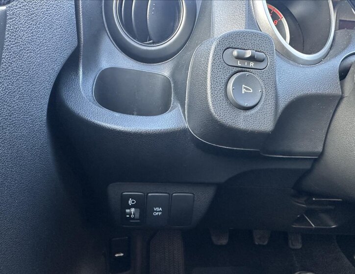 Honda Jazz Hatchback 1,2 l 66 kw