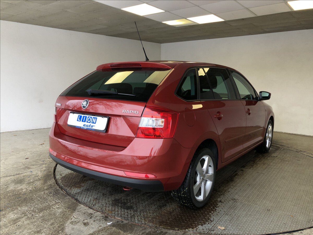 Škoda Rapid