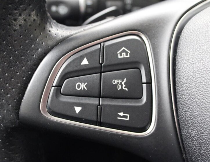 Mercedes-Benz Třídy C Kombi 2,0 l 135 kw