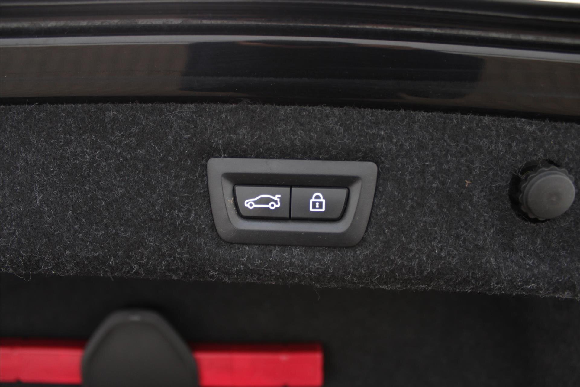 BMW Řada 5 Sedan 3,0 l 250 kw