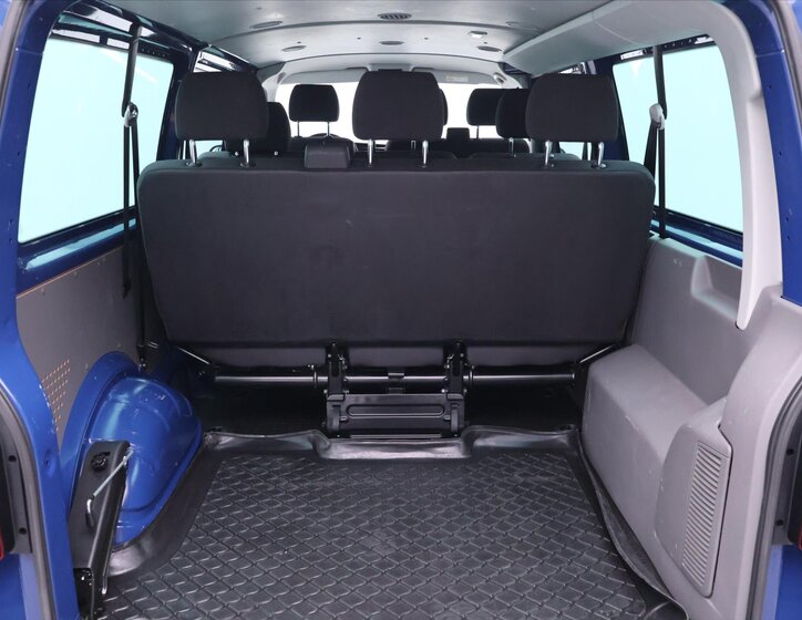 Volkswagen Transporter 10