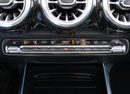 Mercedes-Benz GLB 39