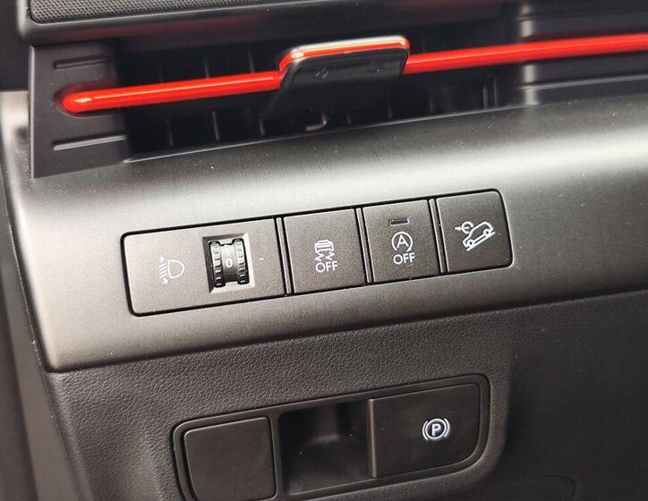 Hyundai Kona SUV / Terénní 1,6 l 146 kw