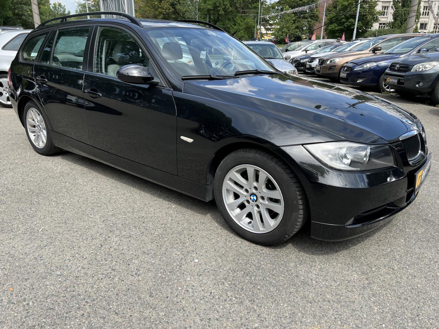 BMW Řada 3 Kombi 2,0 l 120 kw