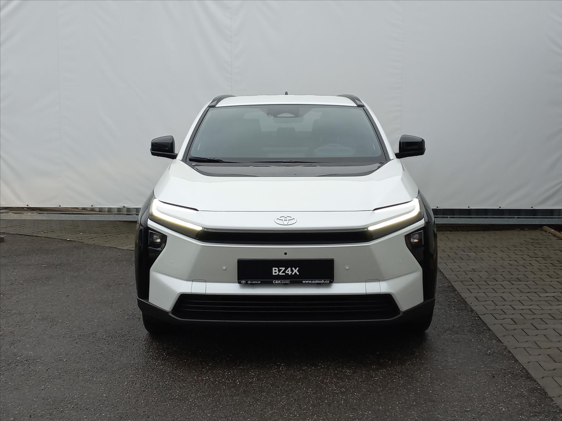 Toyota bZ4X SUV / Terénní 0,0 255 kw