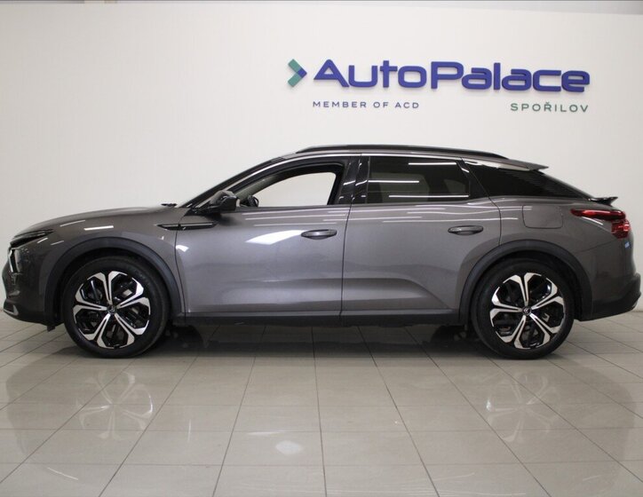 Citroën C5 X Kombi 1,6 l 165 kw