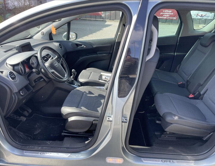 Opel Meriva MPV 1,4 l 88 kw