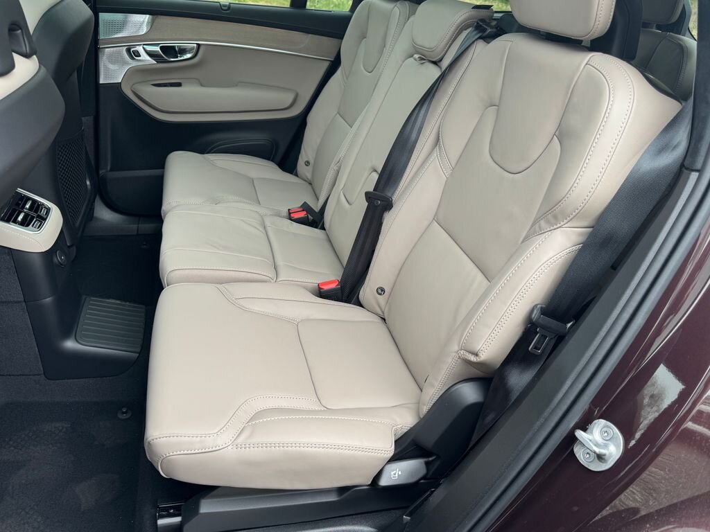 Volvo XC90 SUV / Terénní 2,0 l 335 kw