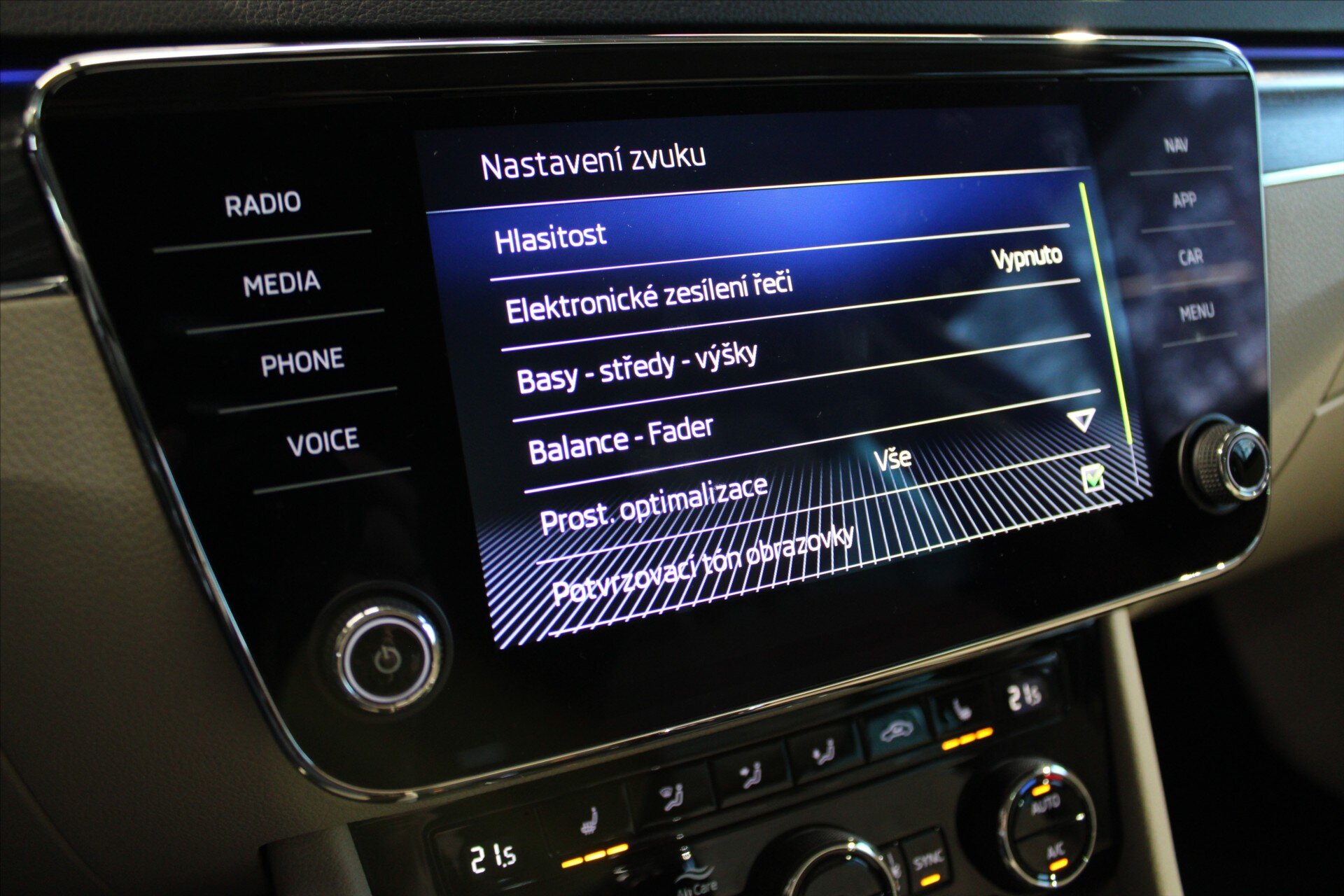 Škoda Superb Kombi 2,0 l 140 kw