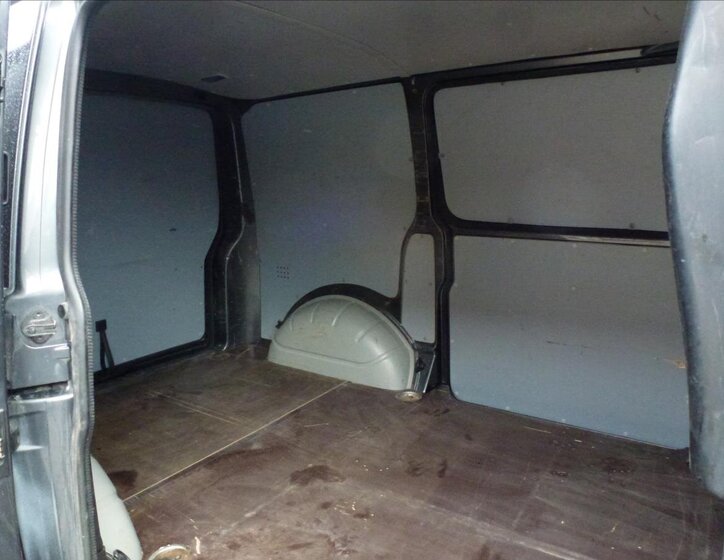 Volkswagen Transporter 24