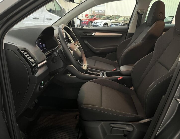 Škoda Karoq SUV / Terénní 1,5 l 110 kw