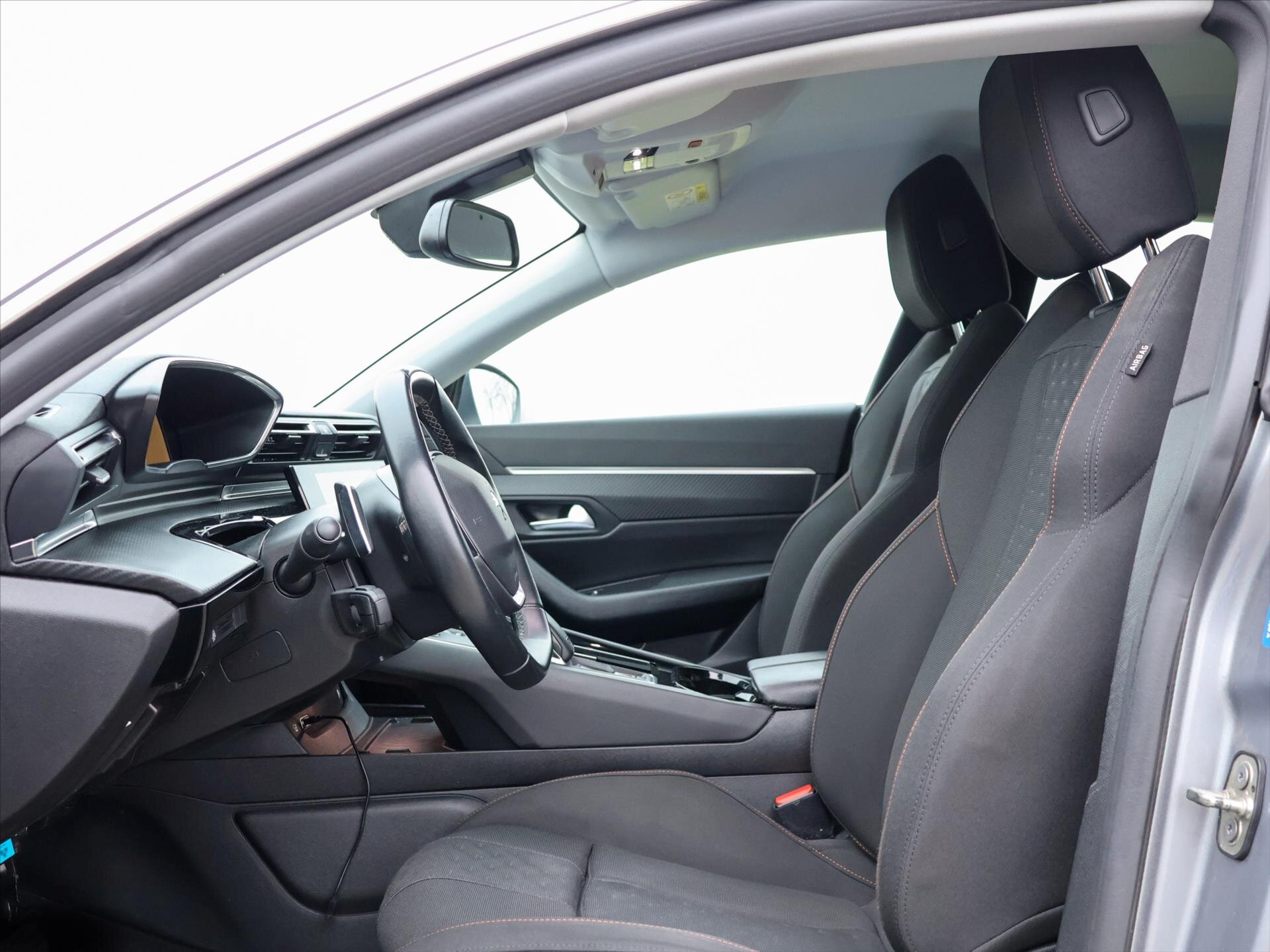 Peugeot 508 Liftback 1,6 l 133 kw