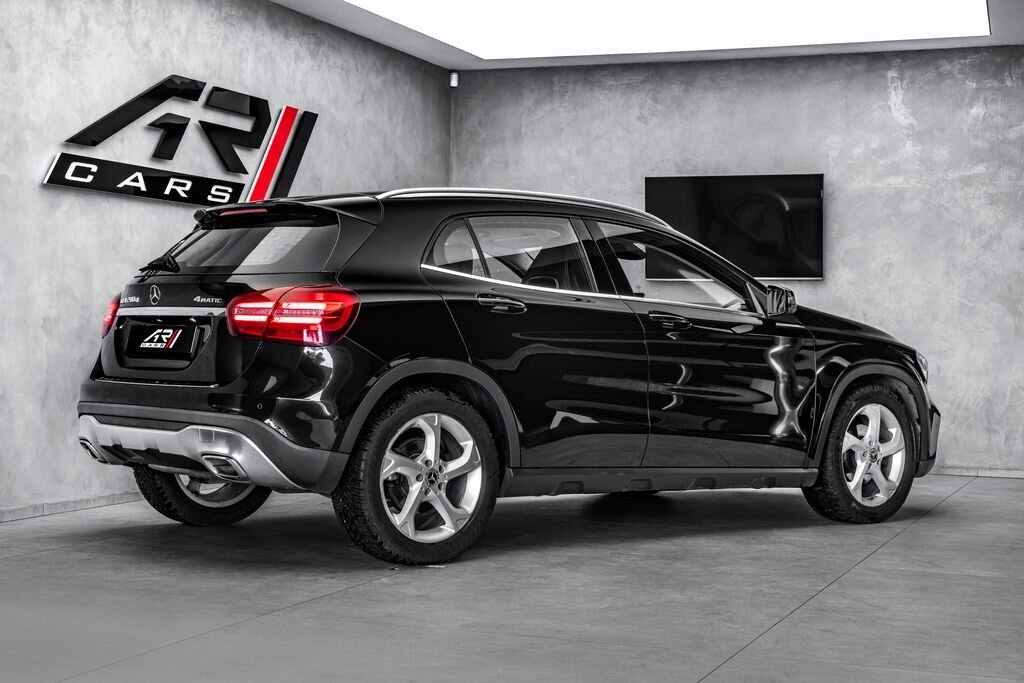 Mercedes-Benz GLA SUV 2,1 l 100 kw