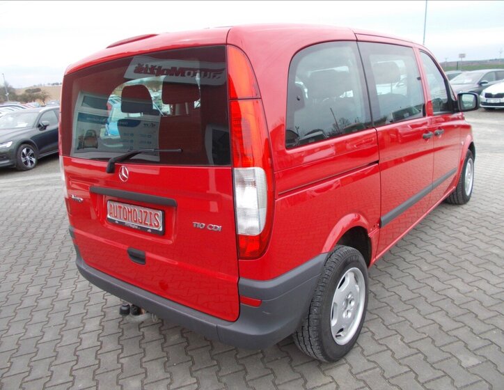 Mercedes-Benz Vito MPV 2,1 l 70 kw