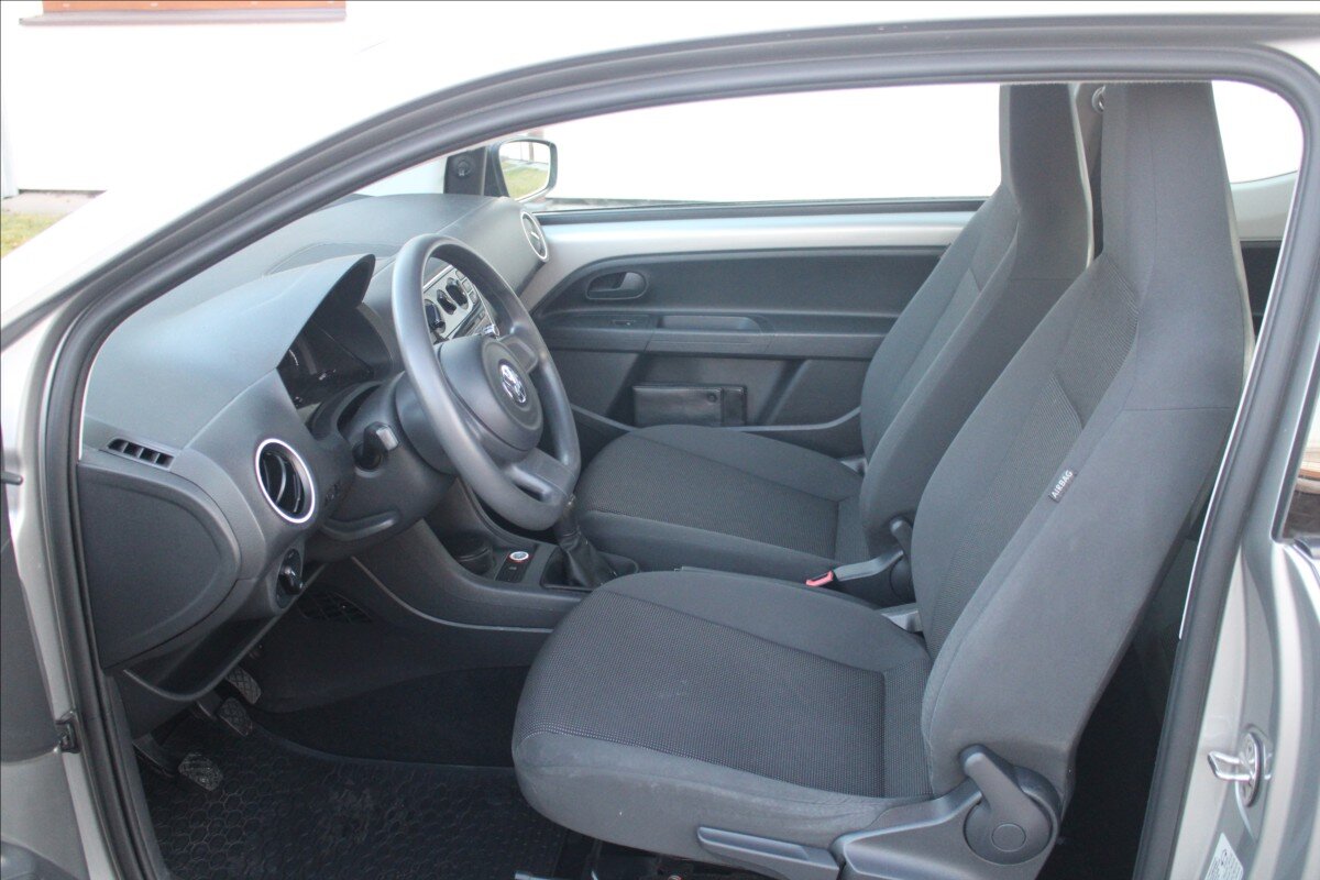 Volkswagen up! Hatchback 999,0 44 kw