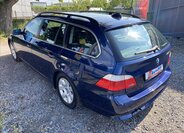 BMW Řada 5 Kombi 3,0 l 145 kw