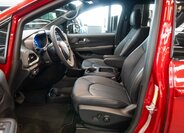 Chrysler Pacifica MPV 3,6 l 221 kw