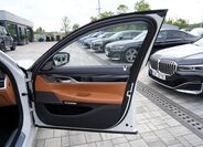 BMW Řada 7 25