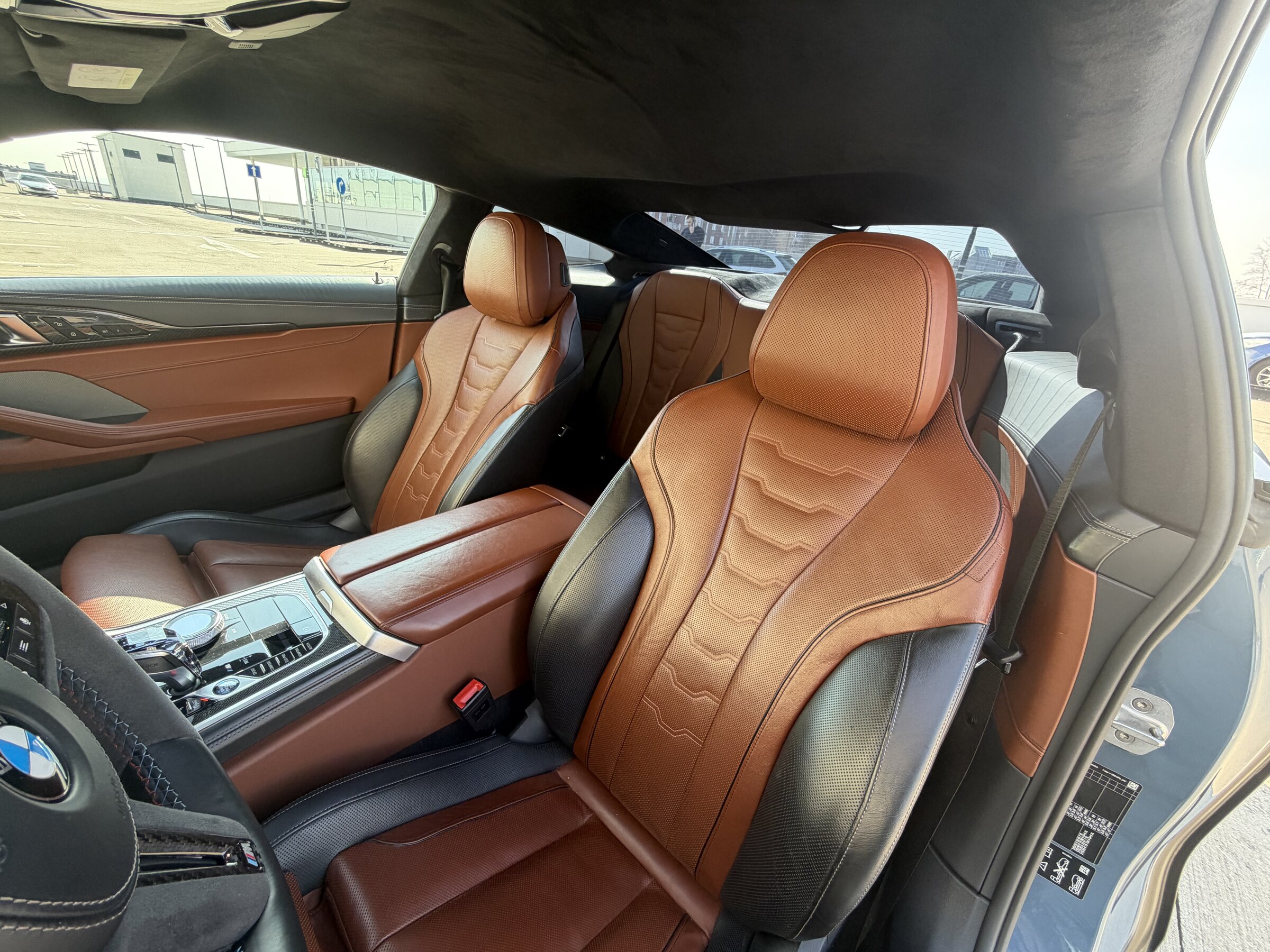 BMW M8 Kupé 4,4 l 390 kw