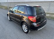 Suzuki SX4 Hatchback 1,6 l 88 kw