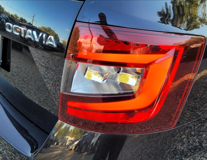 Škoda Octavia 52