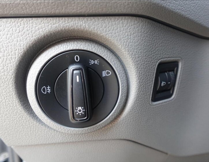 Volkswagen Crafter Ostatní 2,0 l 103 kw