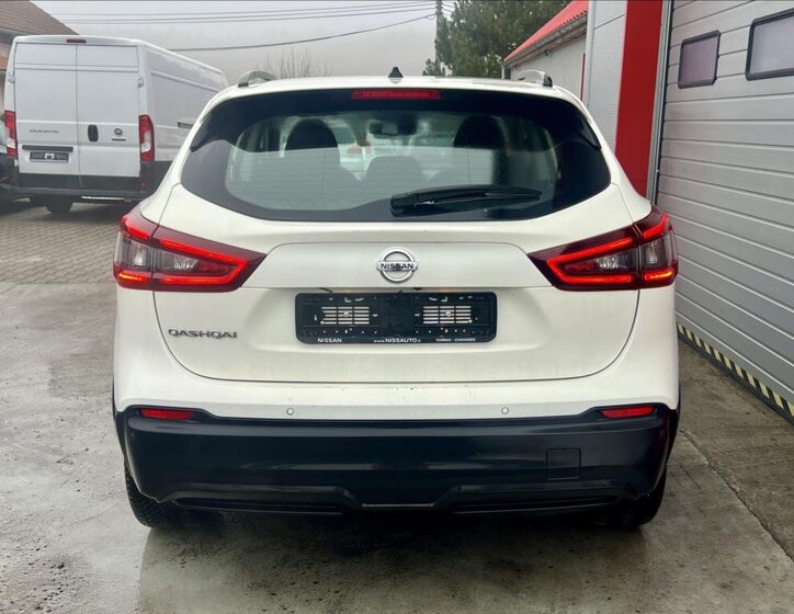 Nissan Qashqai SUV 1,5 l 85 kw