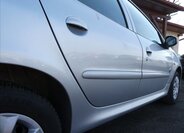 Peugeot 206 Hatchback 1,1 l 44 kw