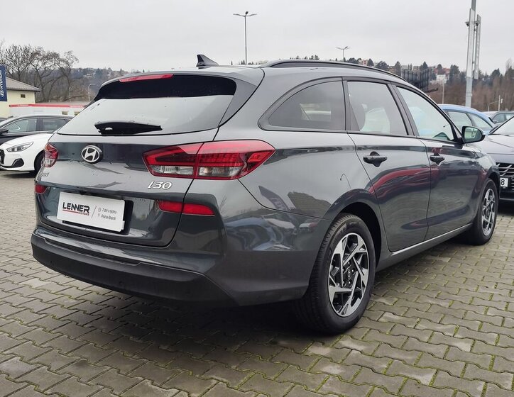 Hyundai i30 Kombi 1,5 l 103 kw