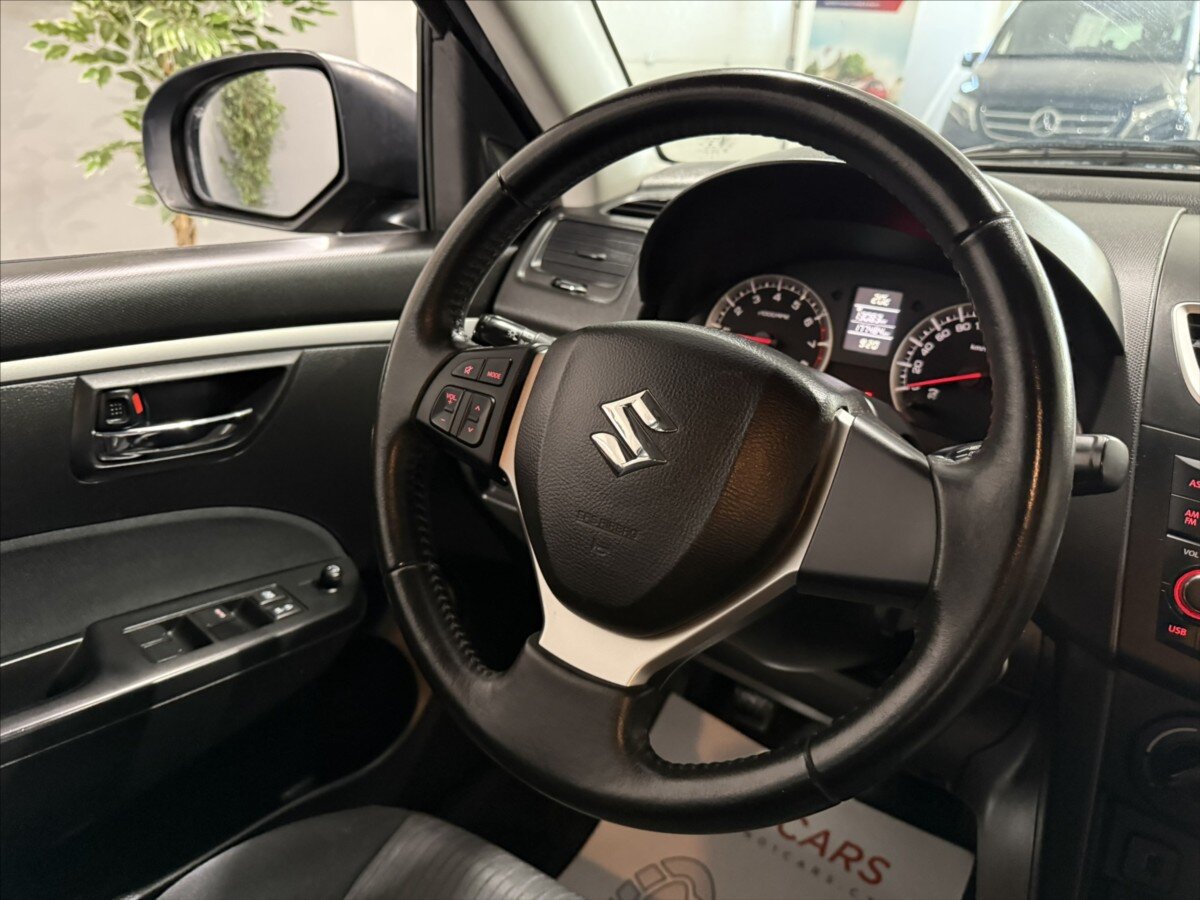 Suzuki Swift Hatchback 1,2 l 66 kw