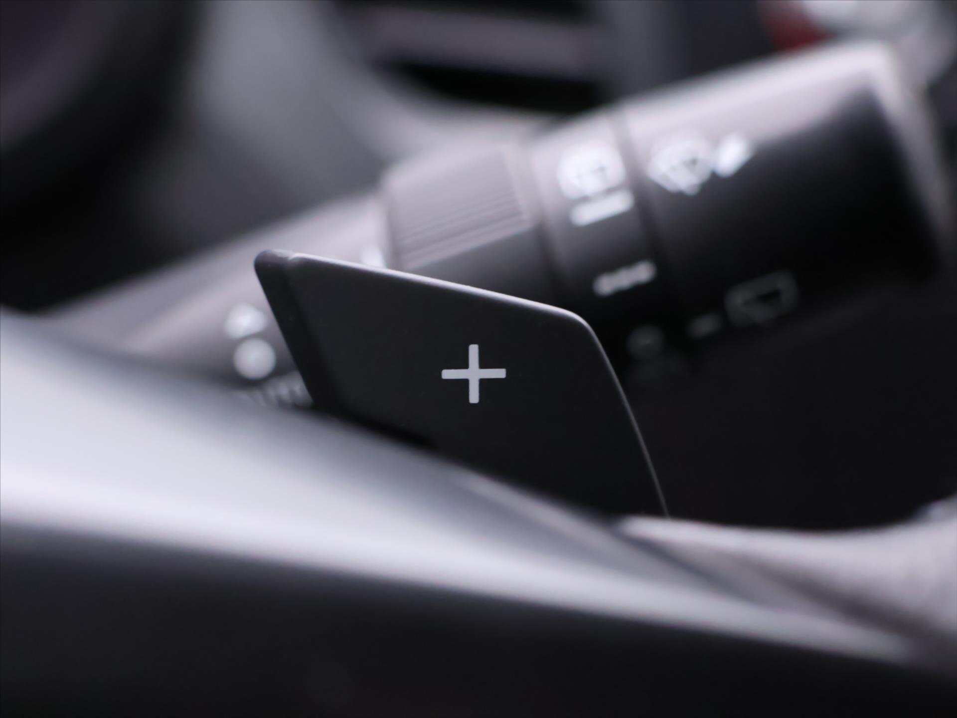 Subaru Outback SUV / Terénní 2,0 l 110 kw