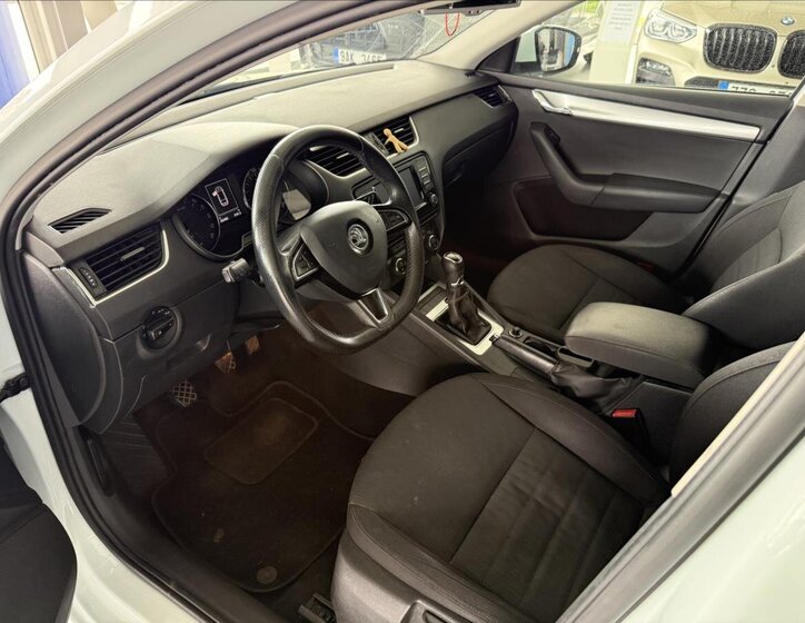 Škoda Octavia Kombi 2,0 l 110 kw