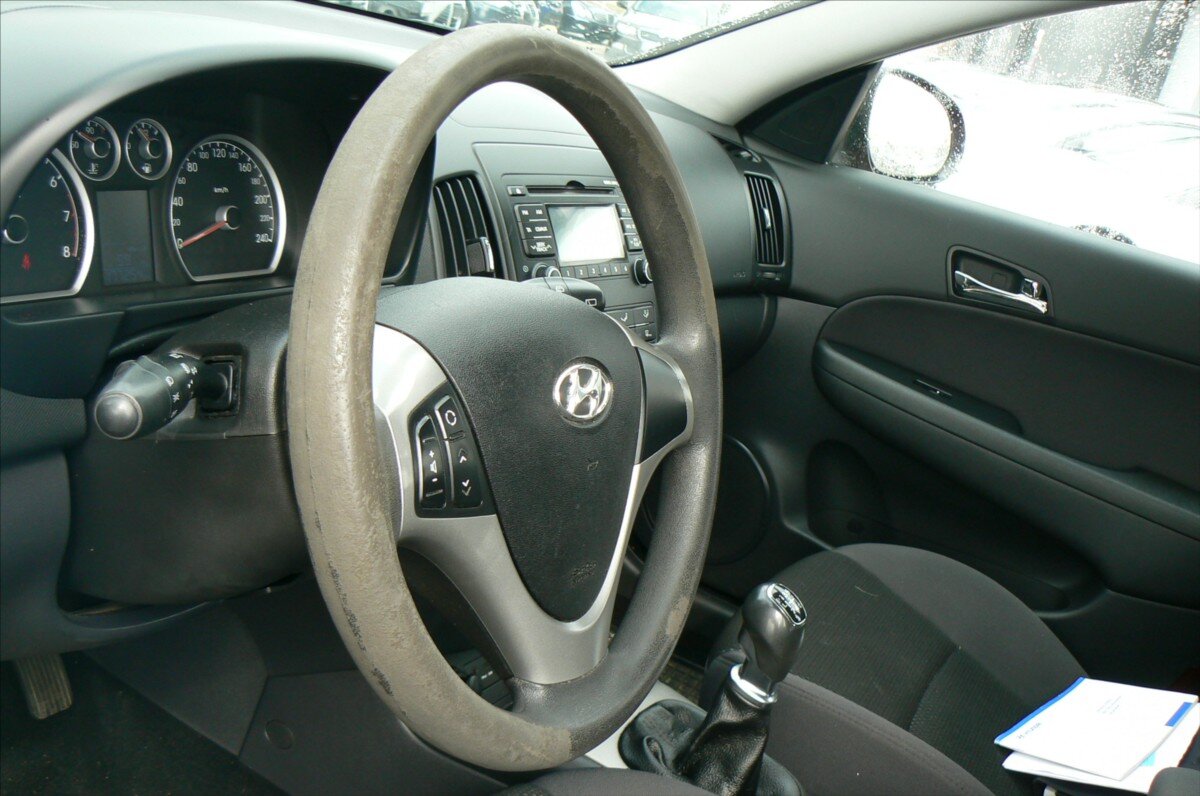 Hyundai i30 Kombi 1,6 l 92 kw