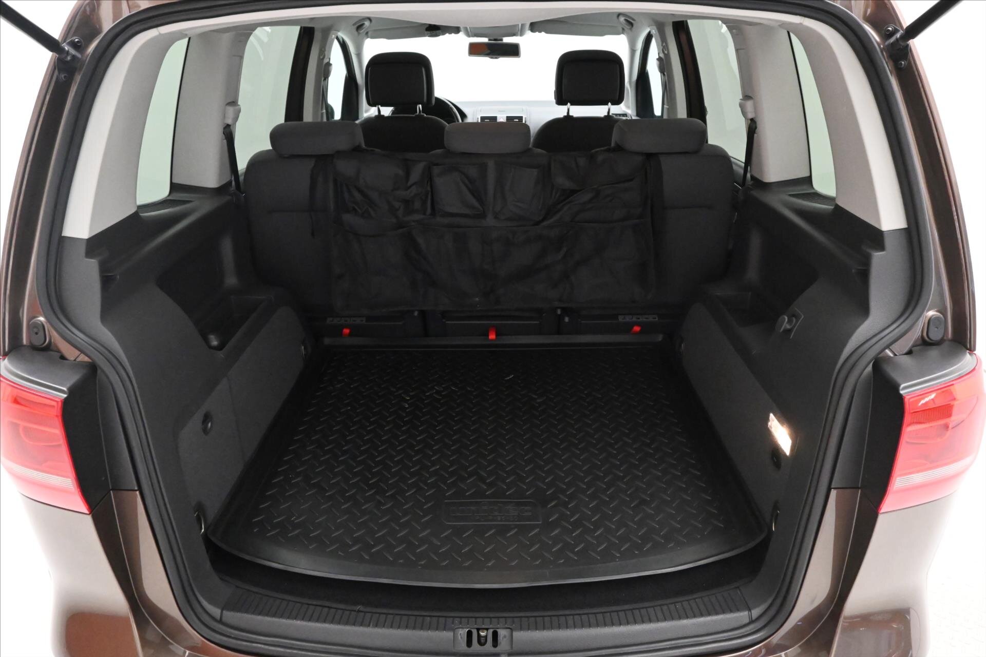 Volkswagen Touran MPV 1,6 l 77 kw