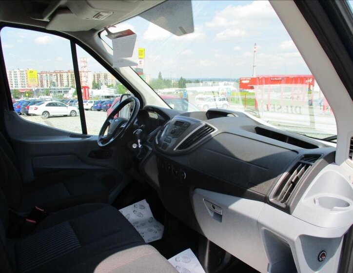 Ford Transit Skříň 2,0 l 96 kw