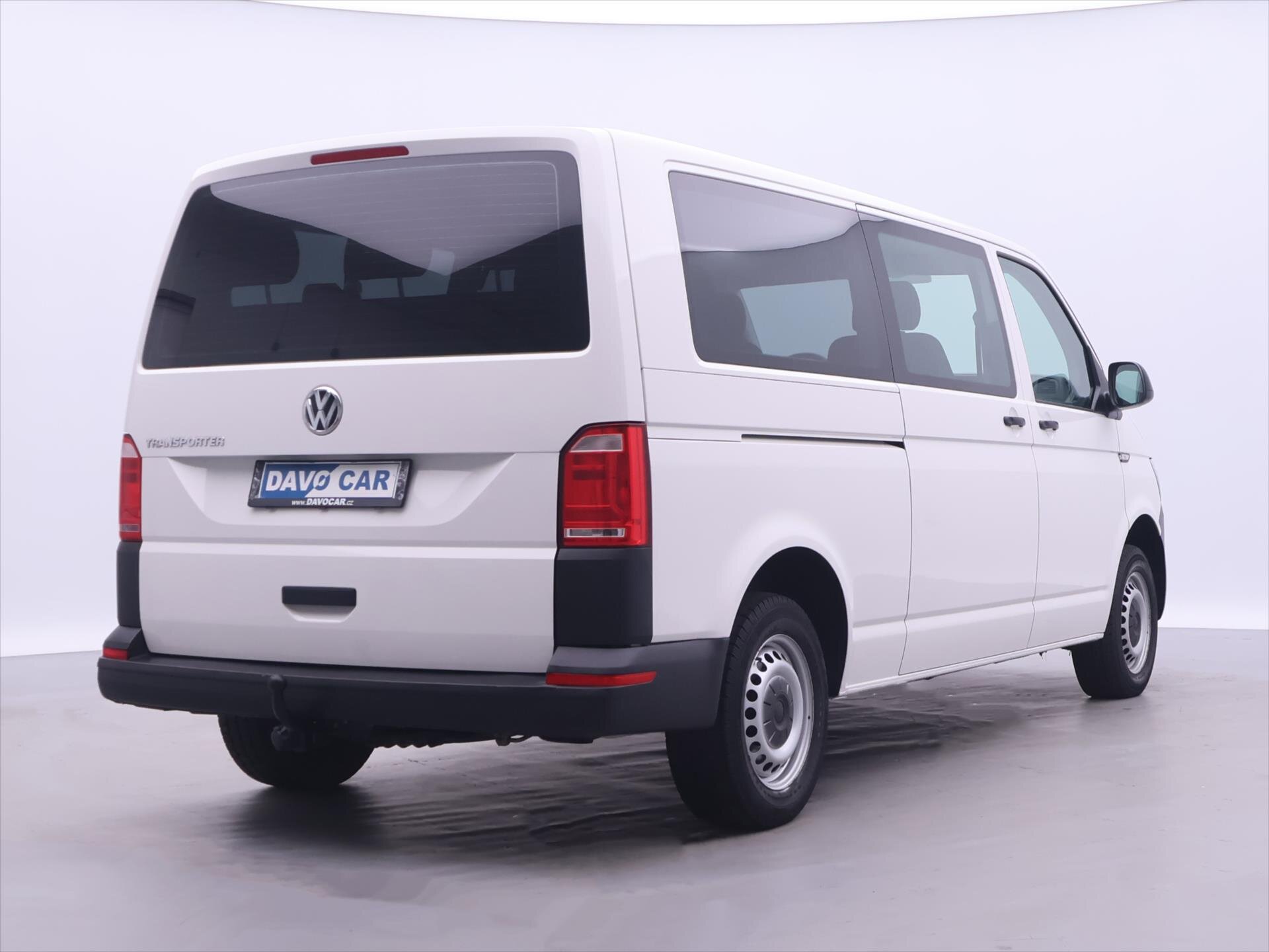 Volkswagen Transporter Kombi 2,0 l 62 kw